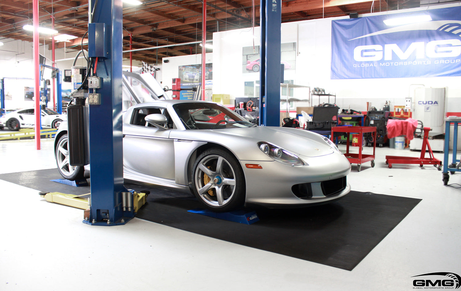Porsche Carrera GT (Exhaust)