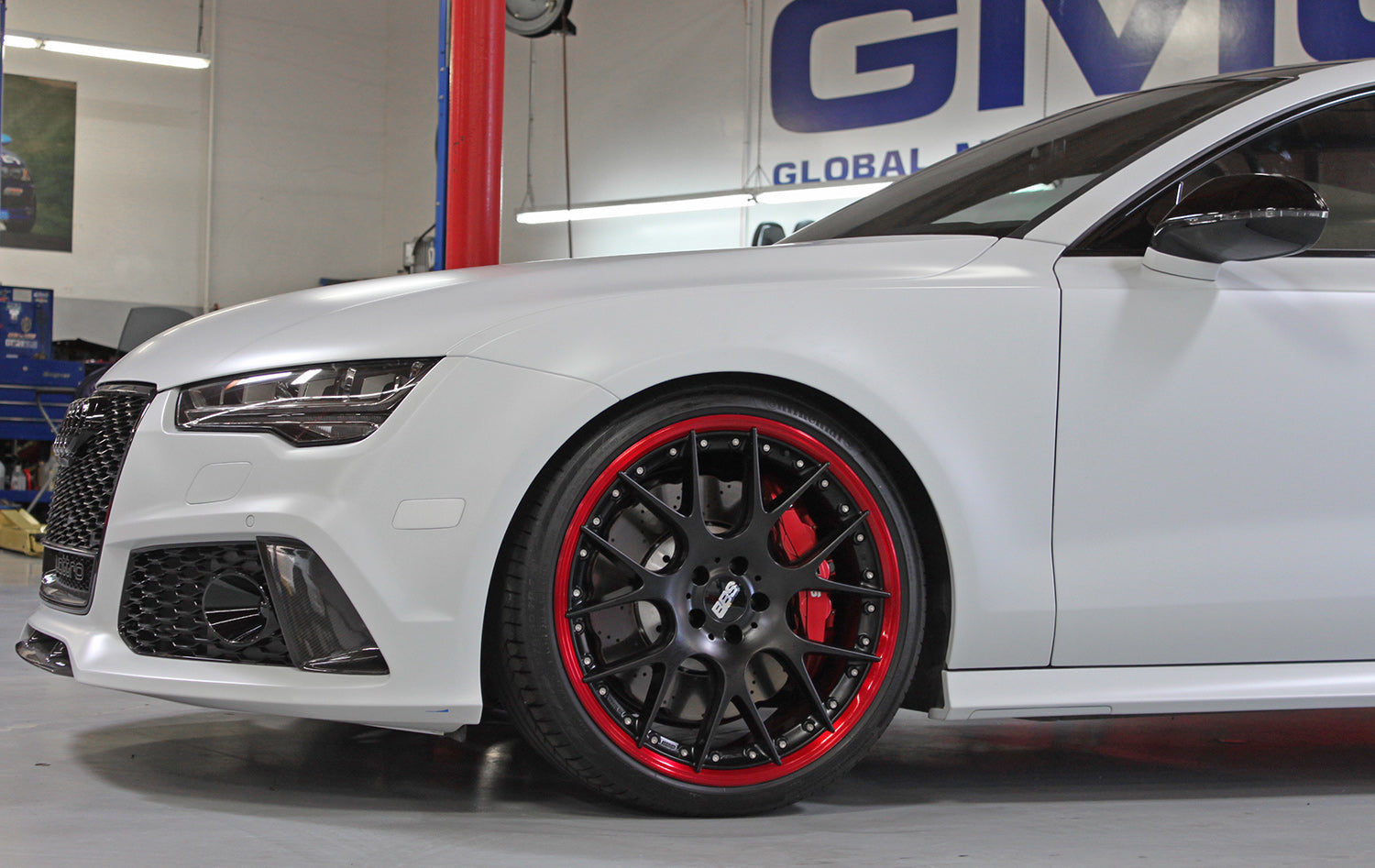 RS7 (Matt White)