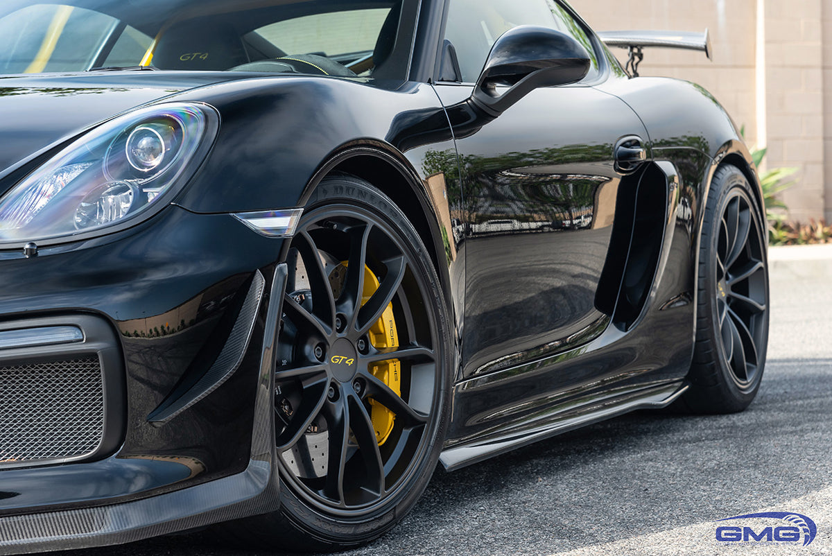 Porsche GT4