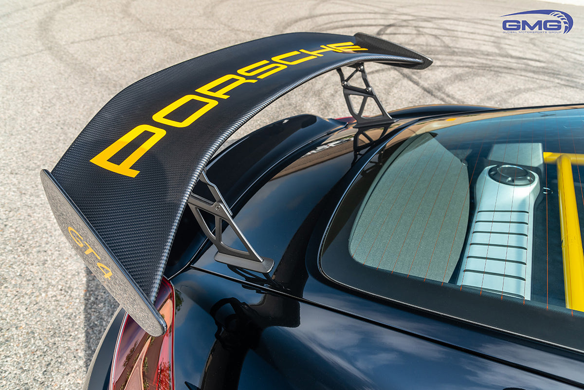 Porsche GT4