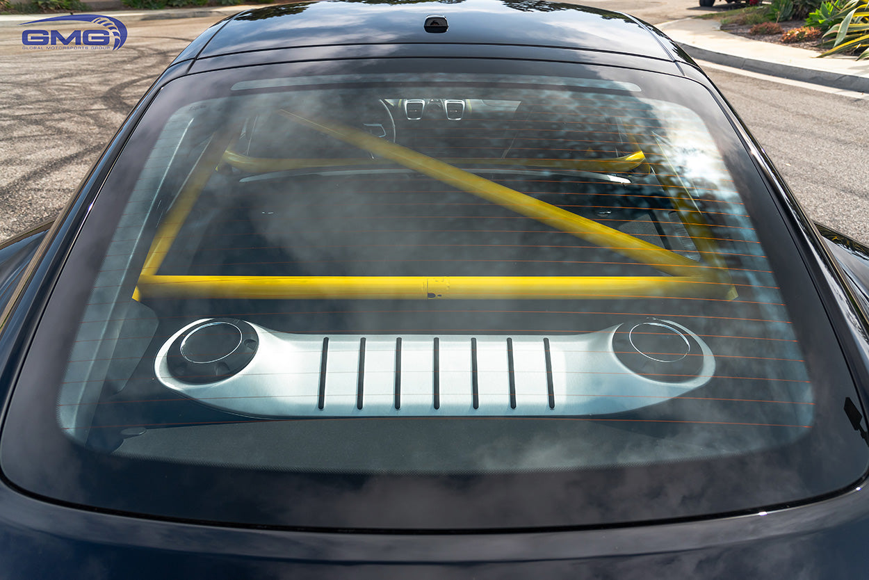 Porsche GT4