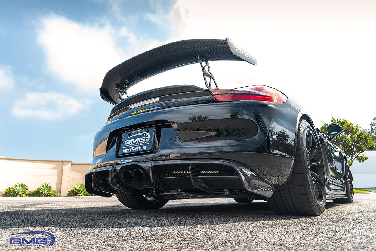 Porsche GT4