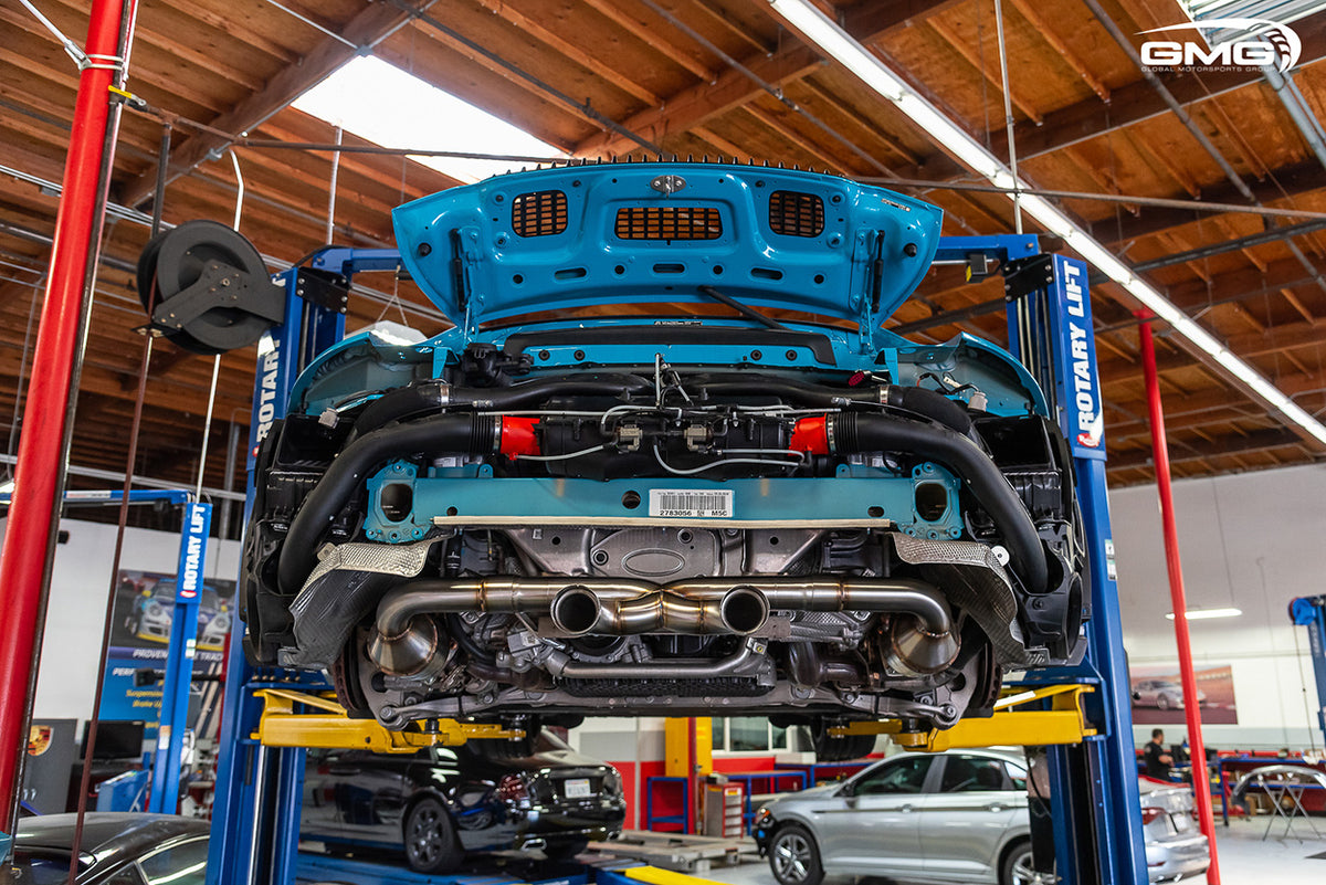 Miami Blue Porsche 991.2 911 Carrera GTS