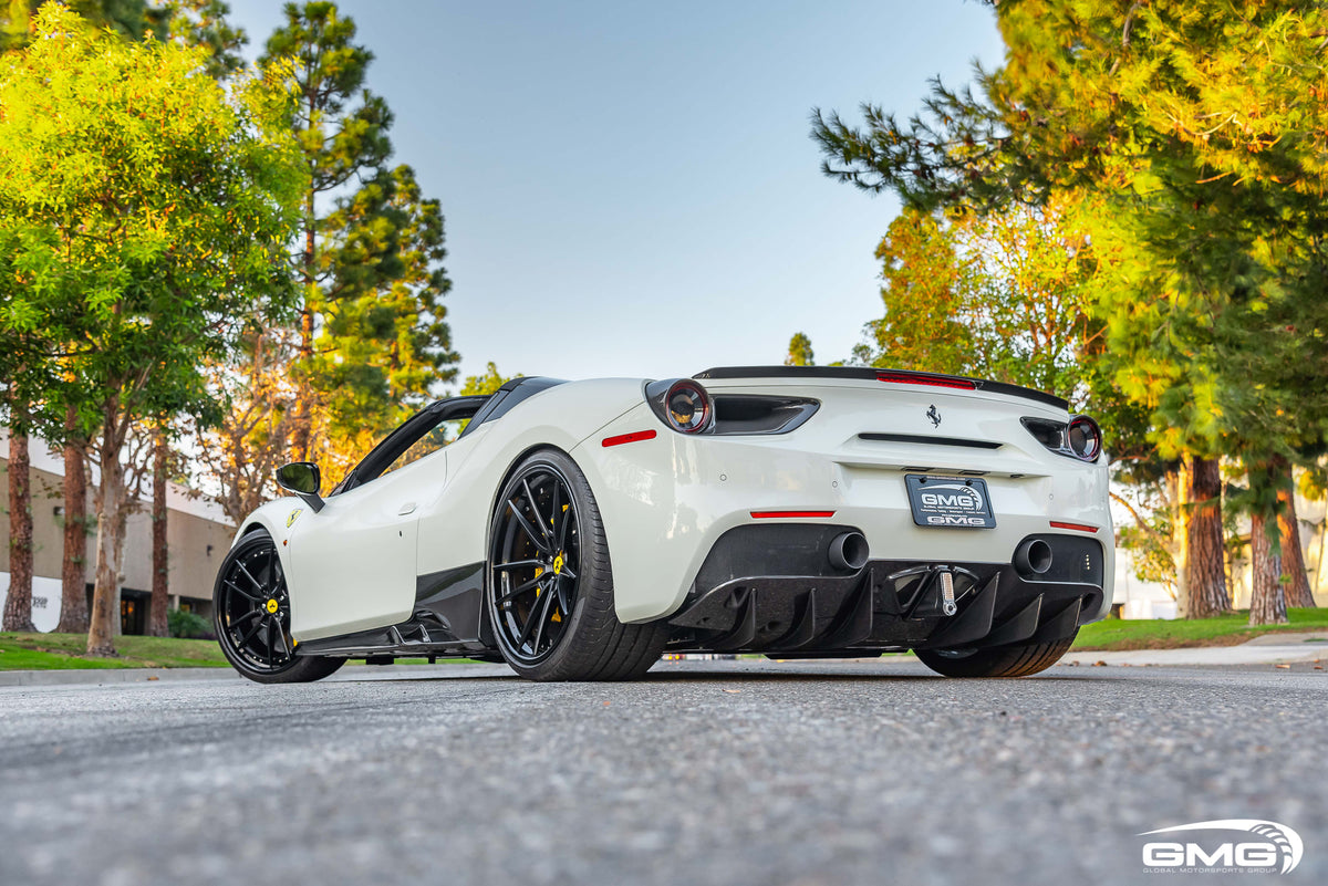 Bianco Avus Ferrari 488 Spider