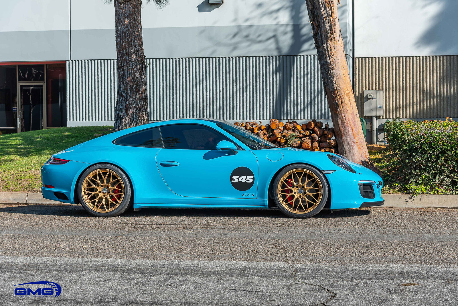 Miami Blue Porsche 991.2 911 Carrera GTS