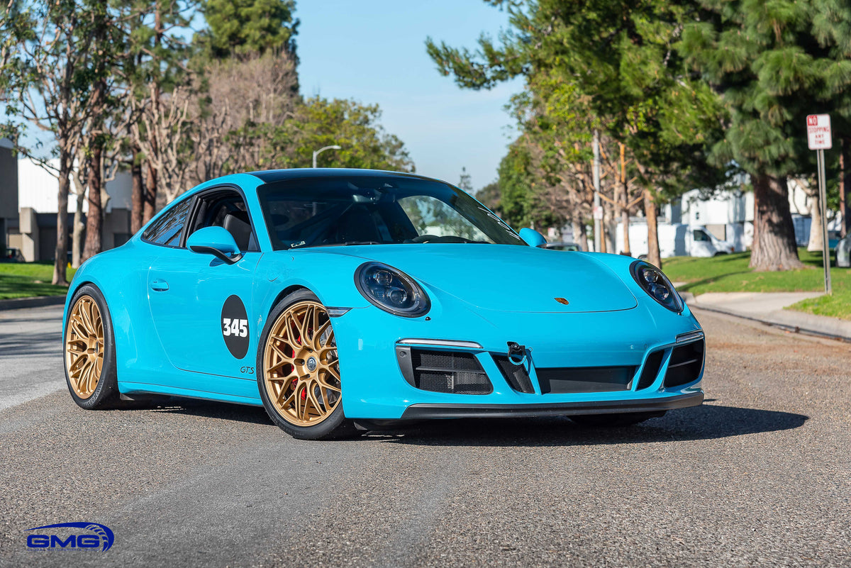 Miami Blue Porsche 991.2 911 Carrera GTS