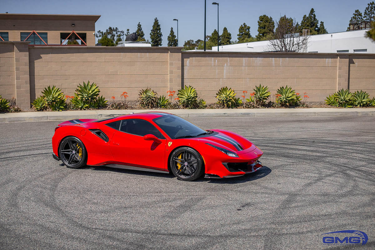 Ferrari 488 Pista