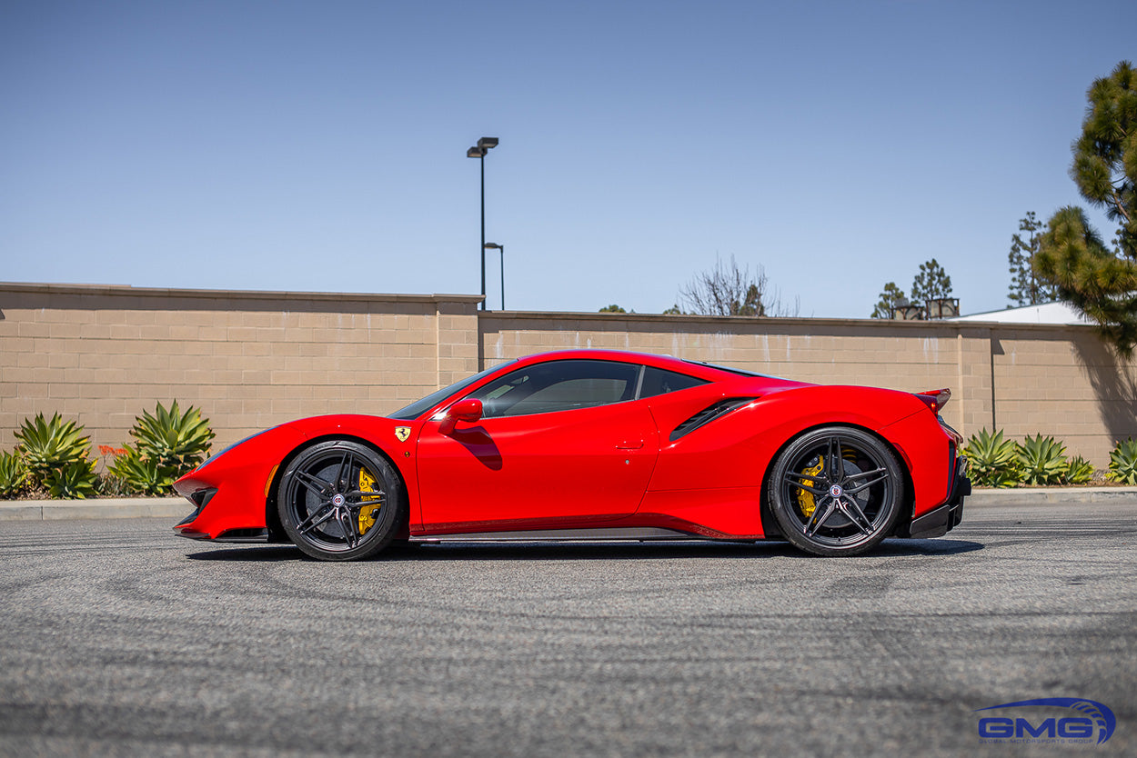 Ferrari 488 Pista
