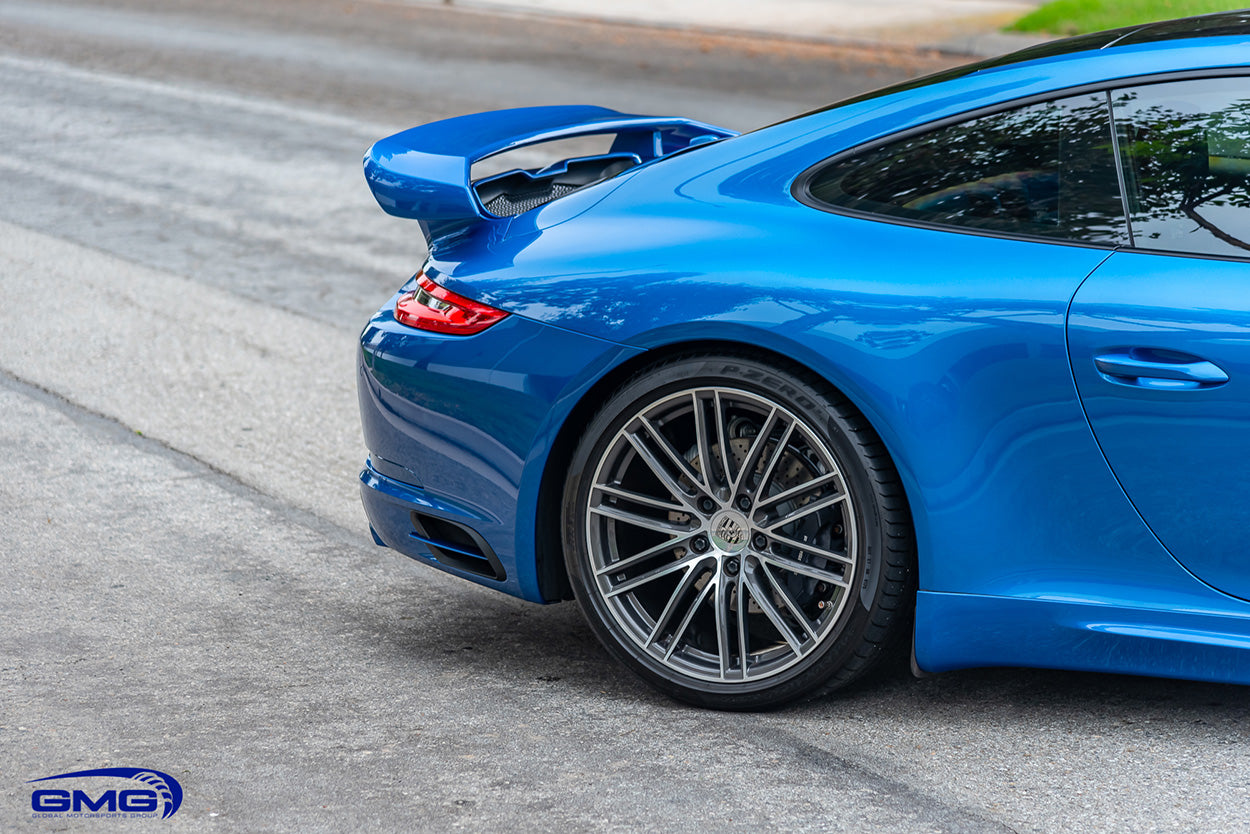 Sapphire Blue Metallic Porsche 991.2 Carrera (Techart)