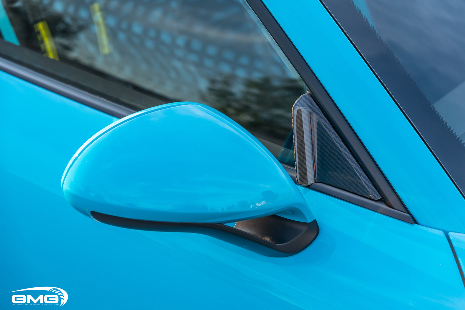 Miami Blue Porsche 991.2 GT3 RS