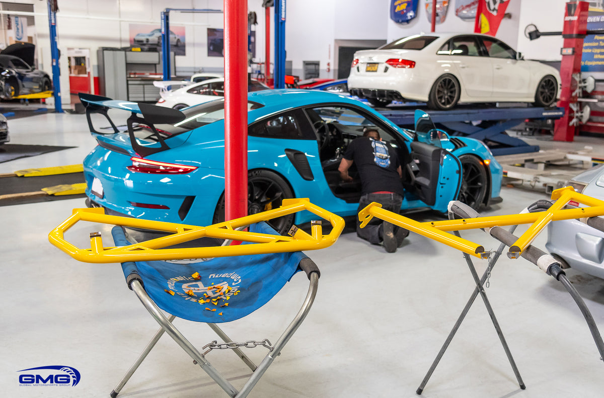 Miami Blue Porsche 991.2 GT3 RS
