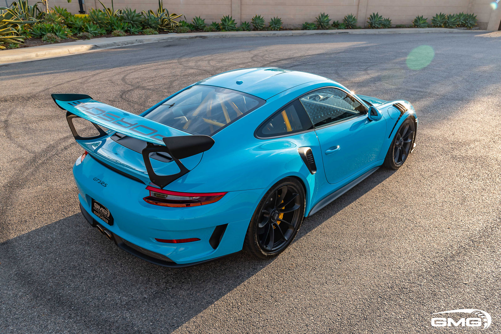 Miami Blue Porsche 991.2 GT3 RS