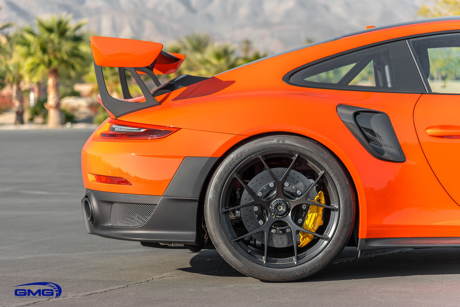 Lava Orange Porsche 991 GT2 RS