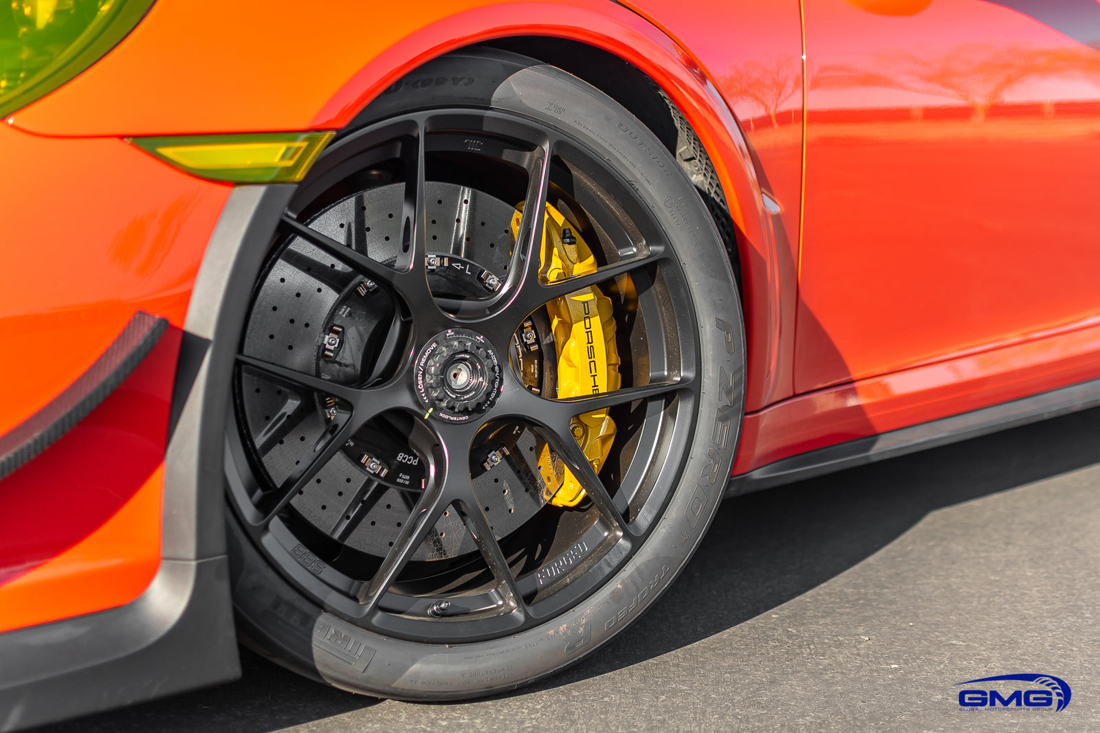 Lava Orange Porsche 991.1 GT3 RS