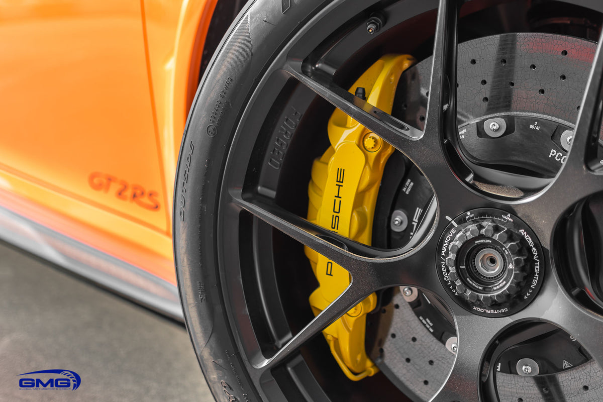Lava Orange Porsche 991 GT2 RS