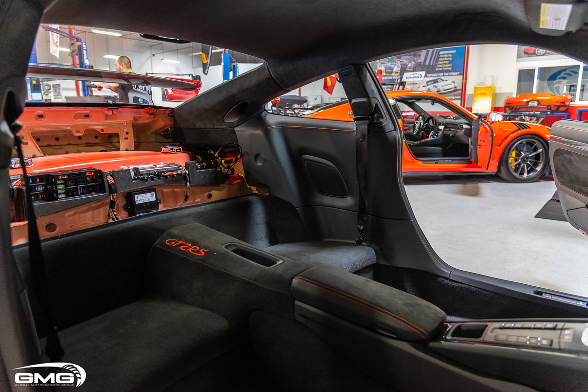 Lava Orange Porsche 991 GT2 RS