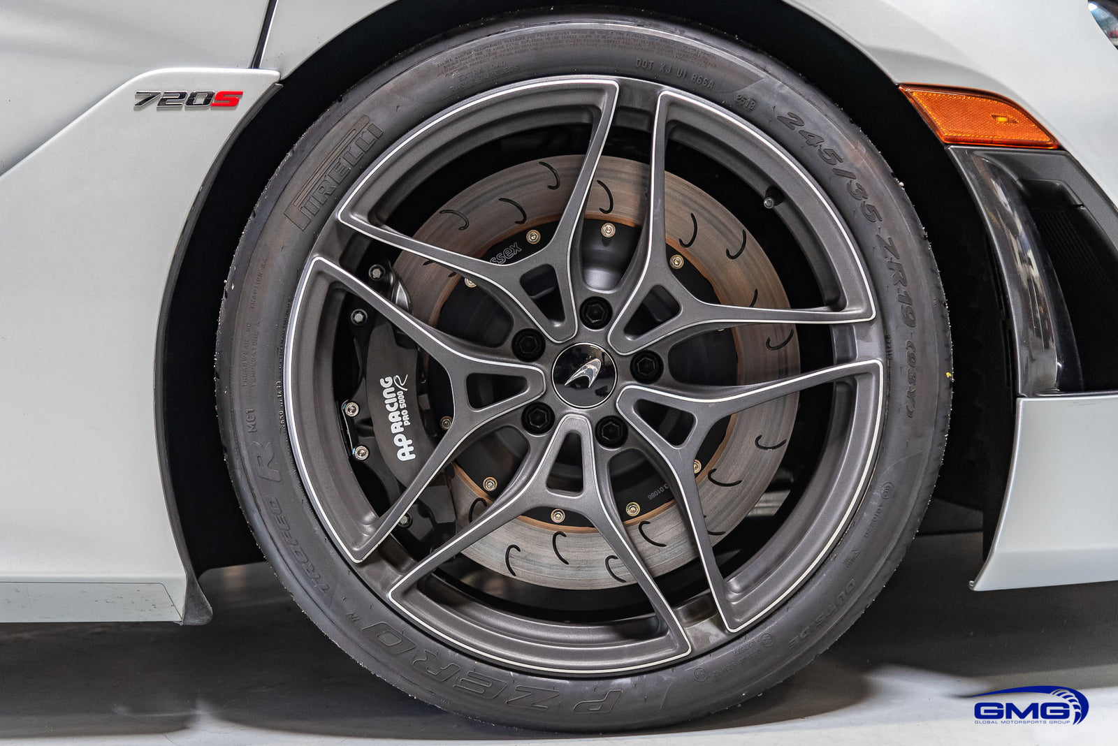 Stealth Silver McLaren 720S