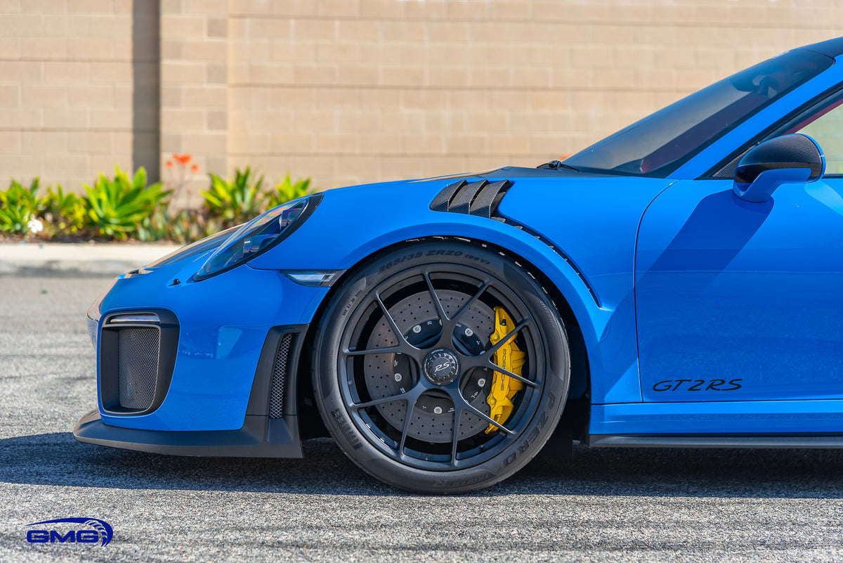 Voodoo Blue Porsche 991 GT2 RS