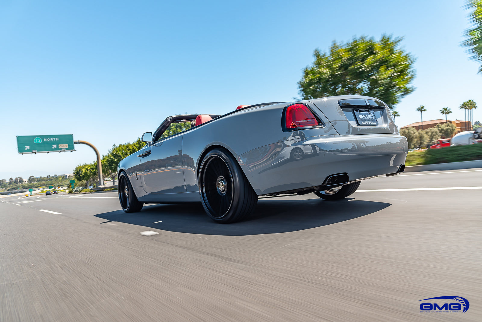Burnout Grey Rolls-Royce Dawn