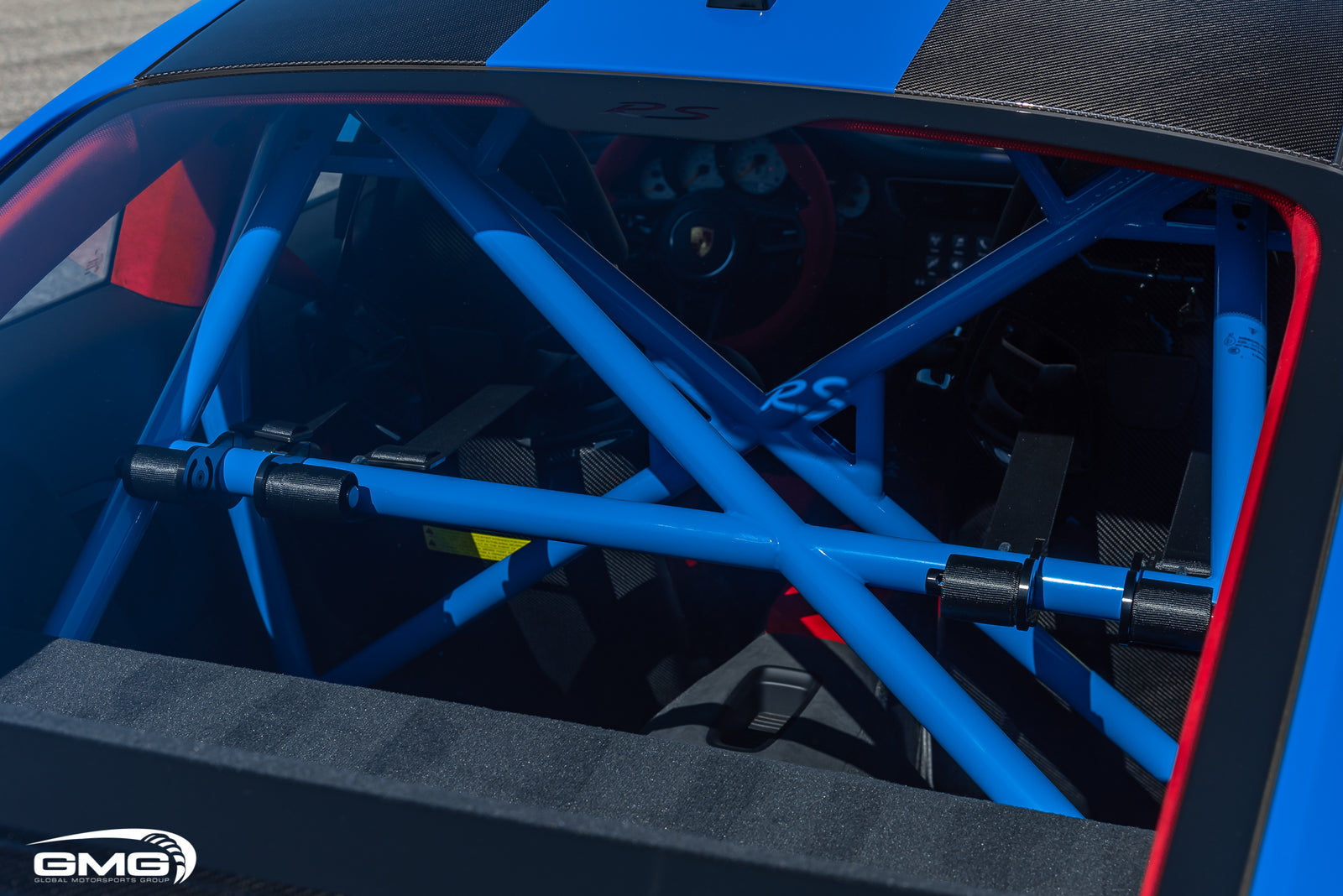 Voodoo Blue Porsche 991 GT2 RS