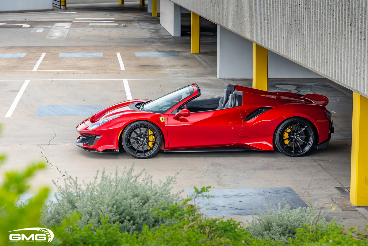 Rosso Fuoco Ferrari 488 Pista Spider