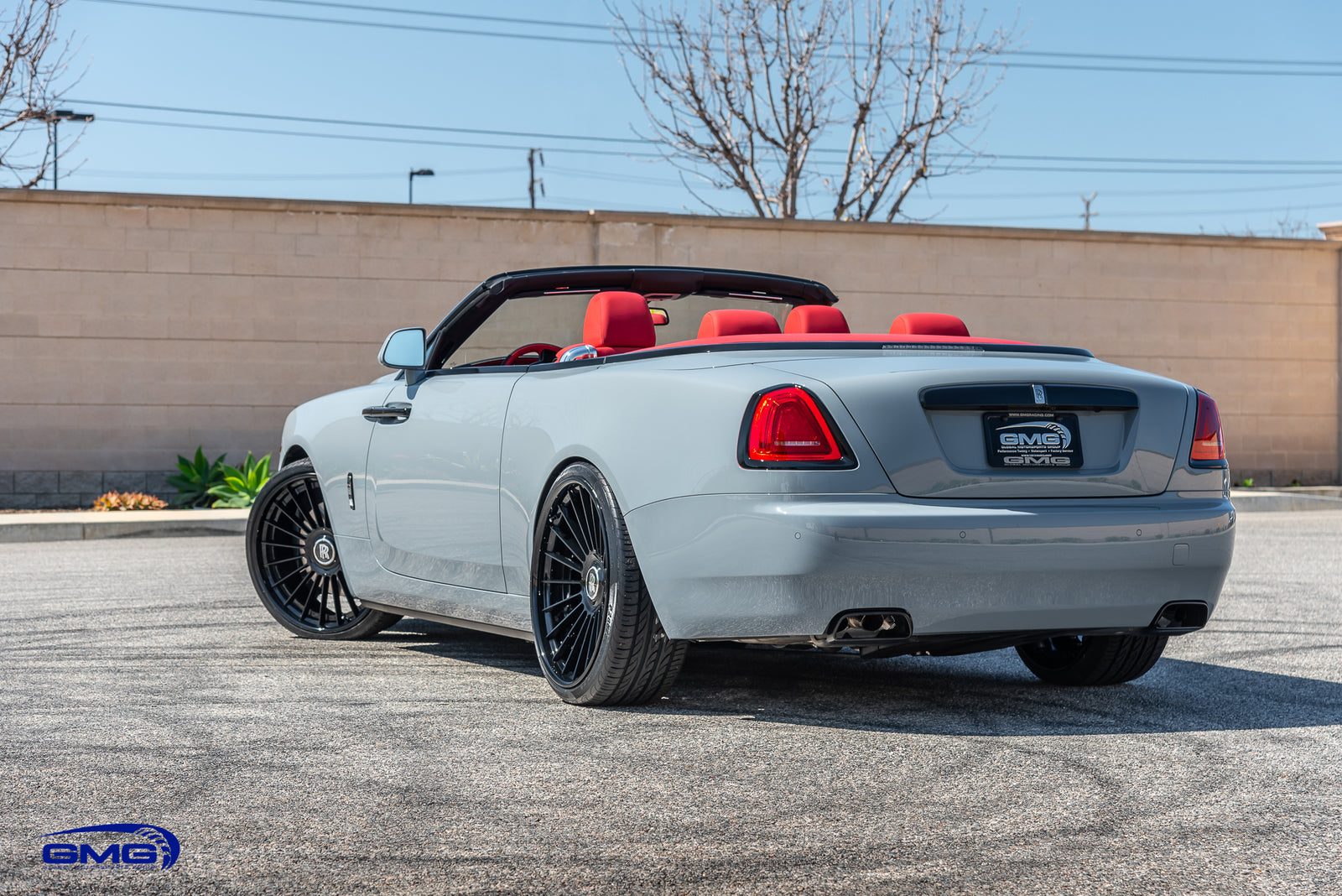 Burnout Grey Rolls-Royce Dawn