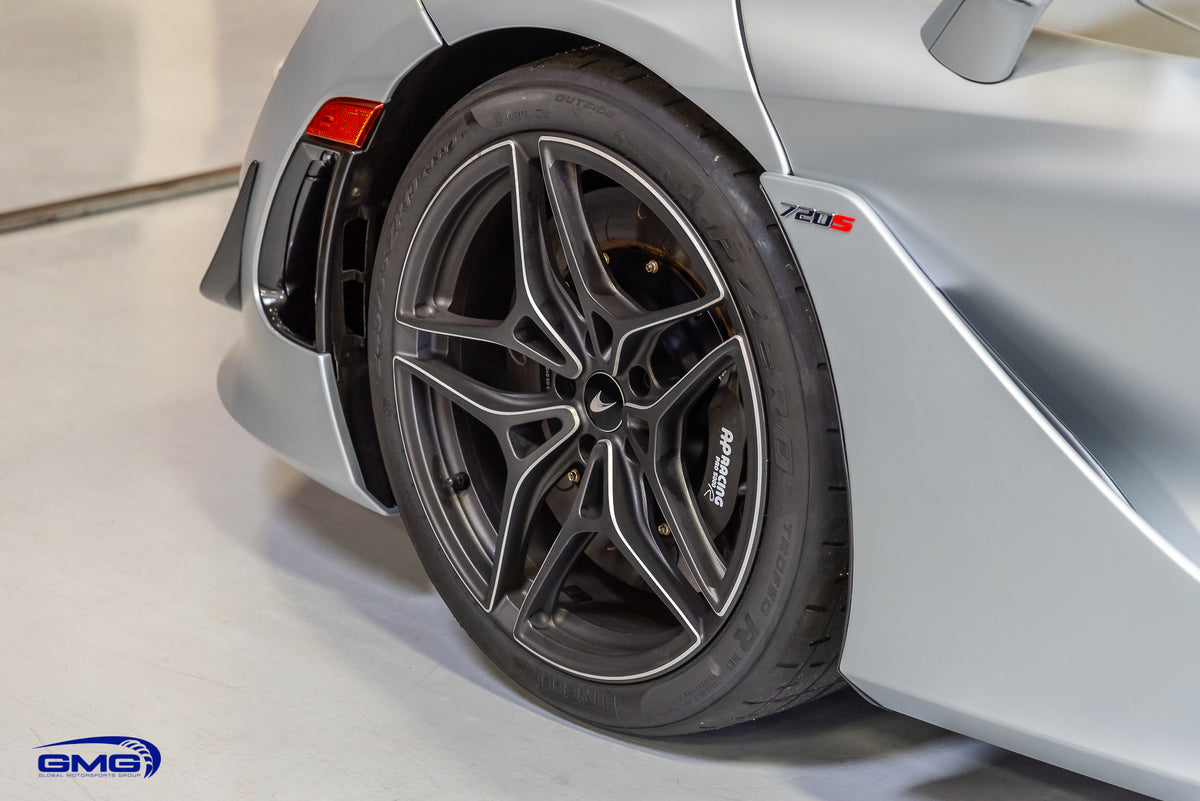 Stealth Silver McLaren 720S