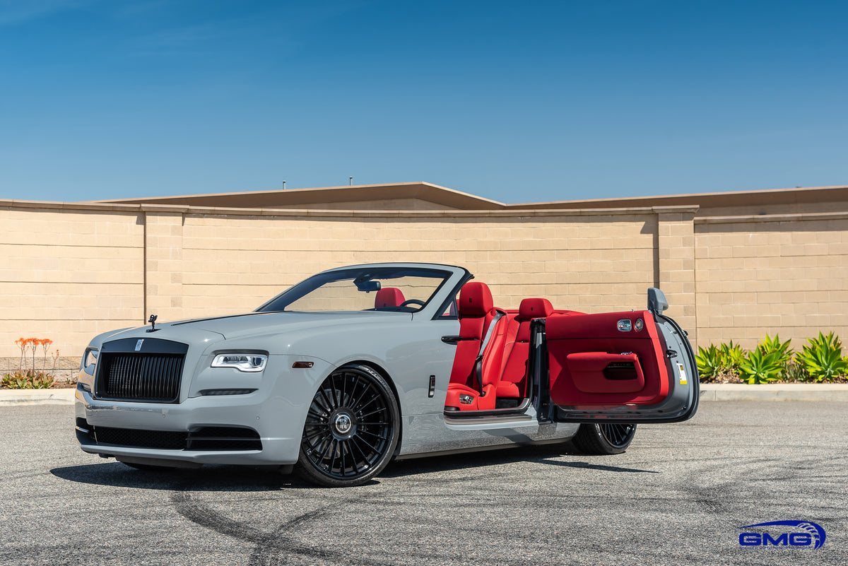 Burnout Grey Rolls-Royce Dawn