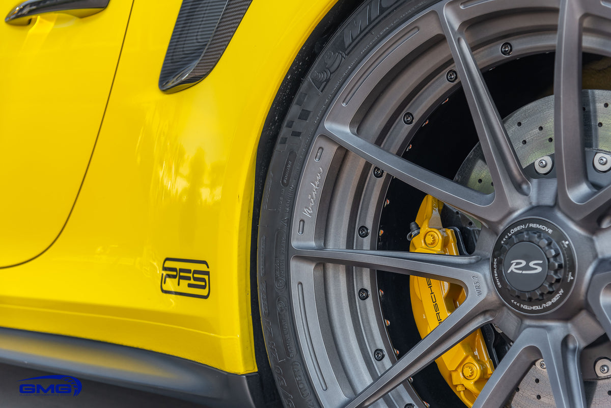Racing Yellow Porsche 991 GT2 RS
