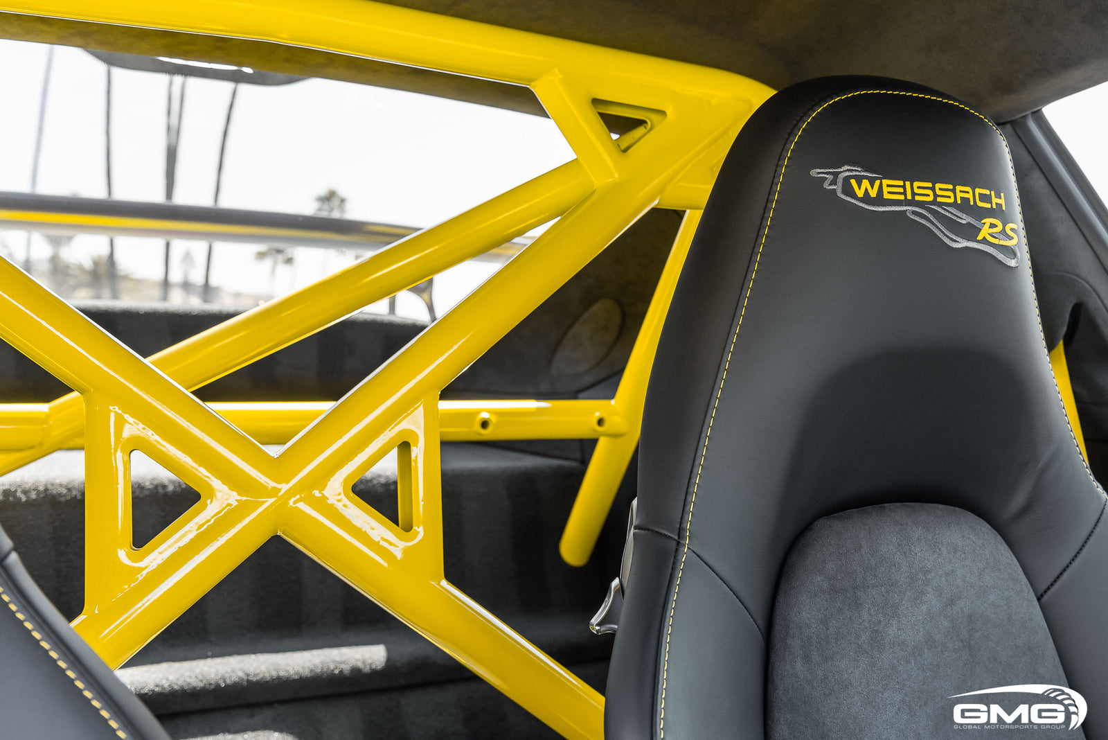 Racing Yellow Porsche 991 GT2 RS