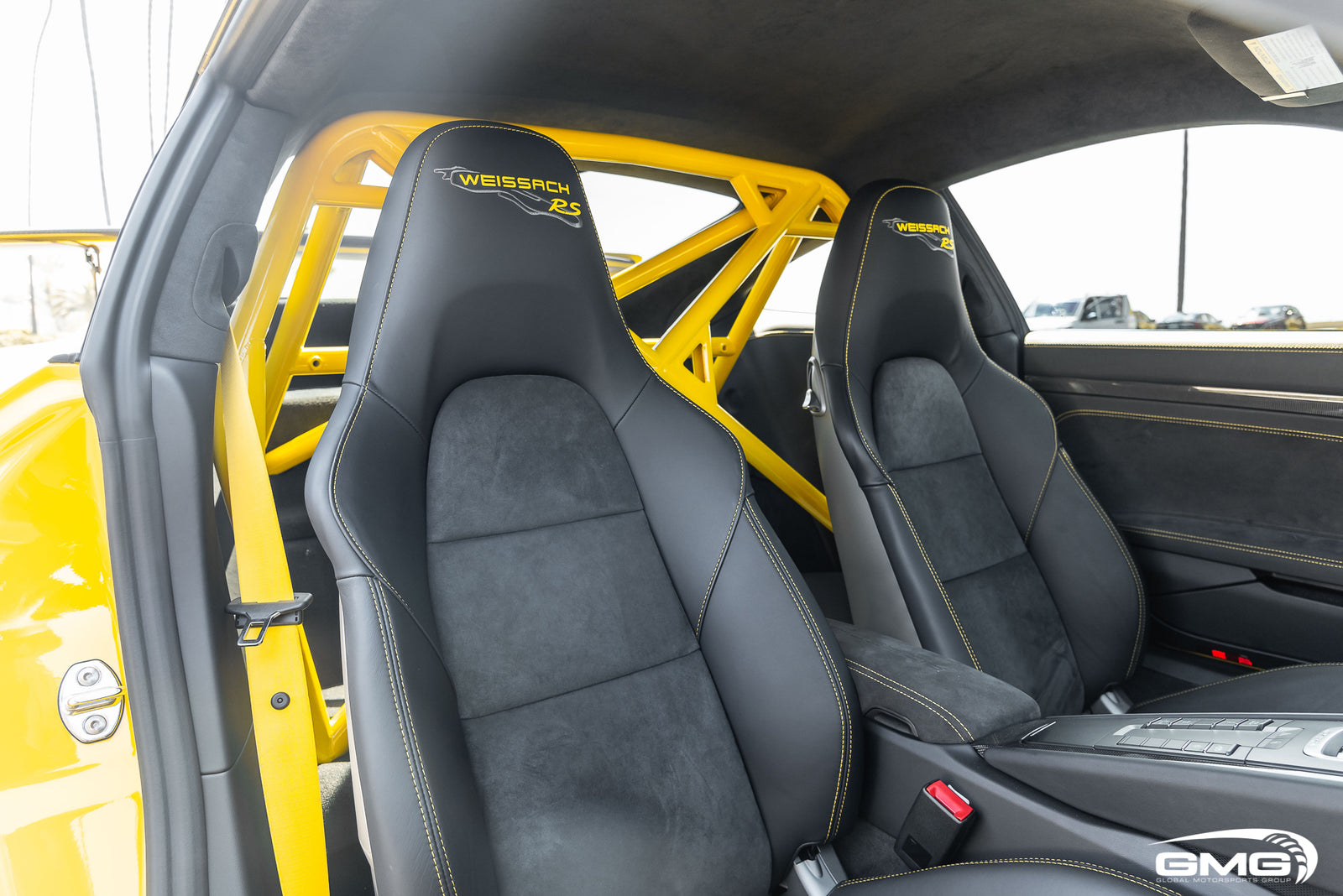 Racing Yellow Porsche 991 GT2 RS