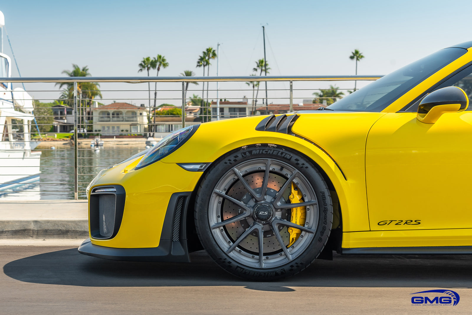Racing Yellow Porsche 991 GT2 RS