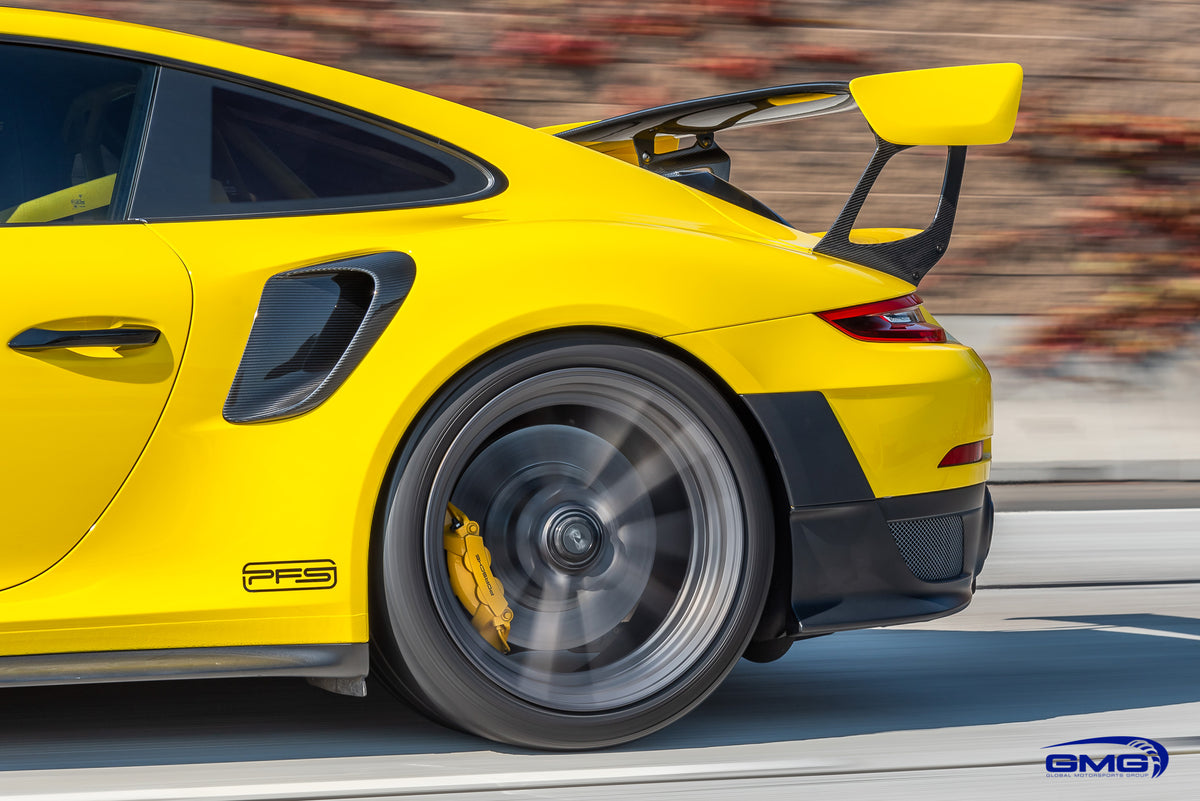 Racing Yellow Porsche 991 GT2 RS