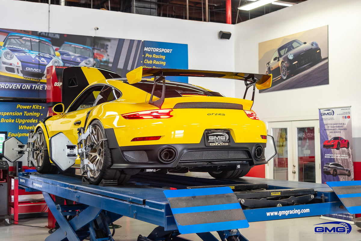 Racing Yellow Porsche 991 GT2 RS