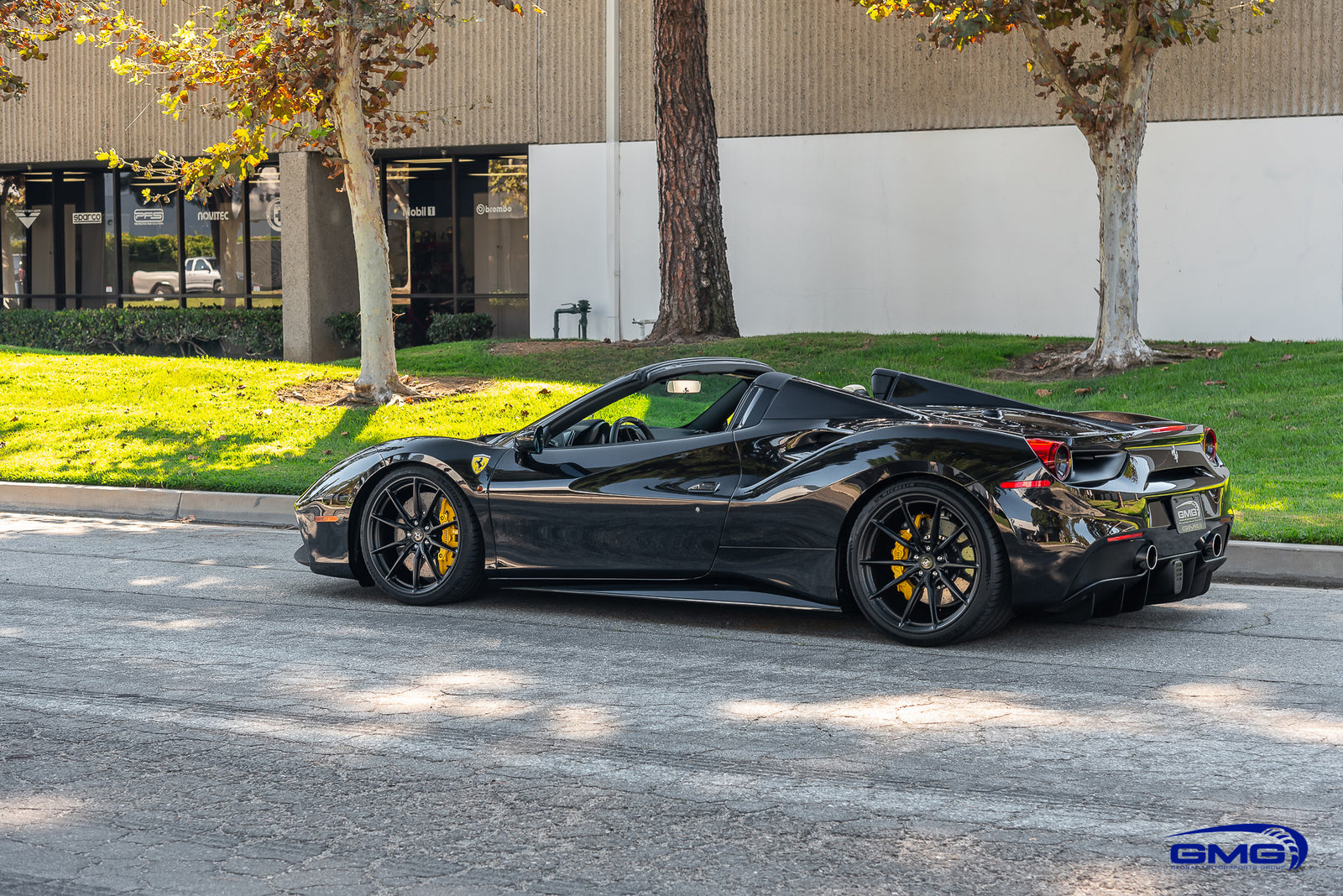 Nero Daytona Ferrari 488 Spider