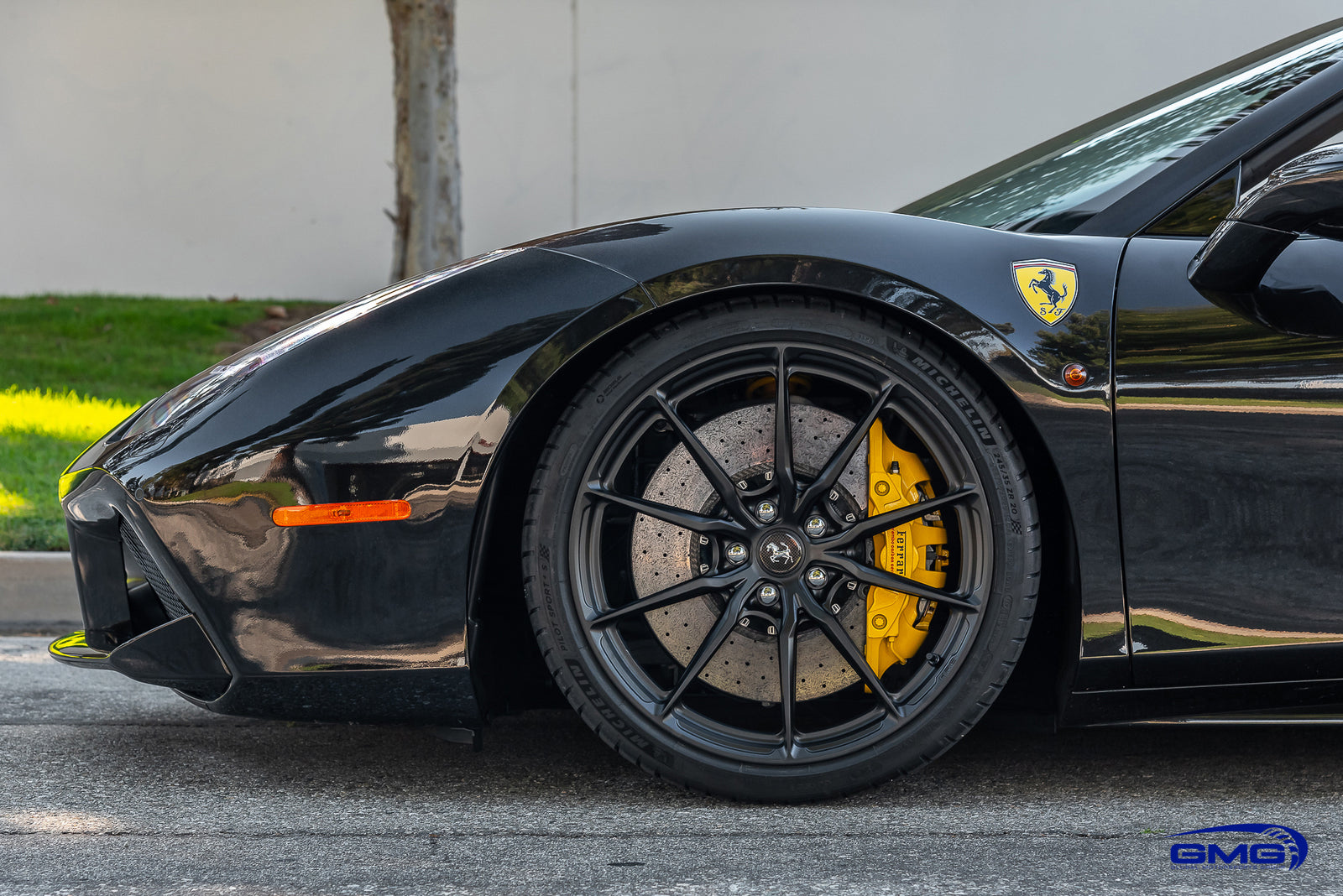Nero Daytona Ferrari 488 Spider