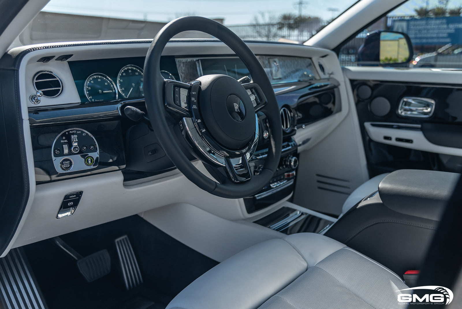 Rolls-Royce Phantom