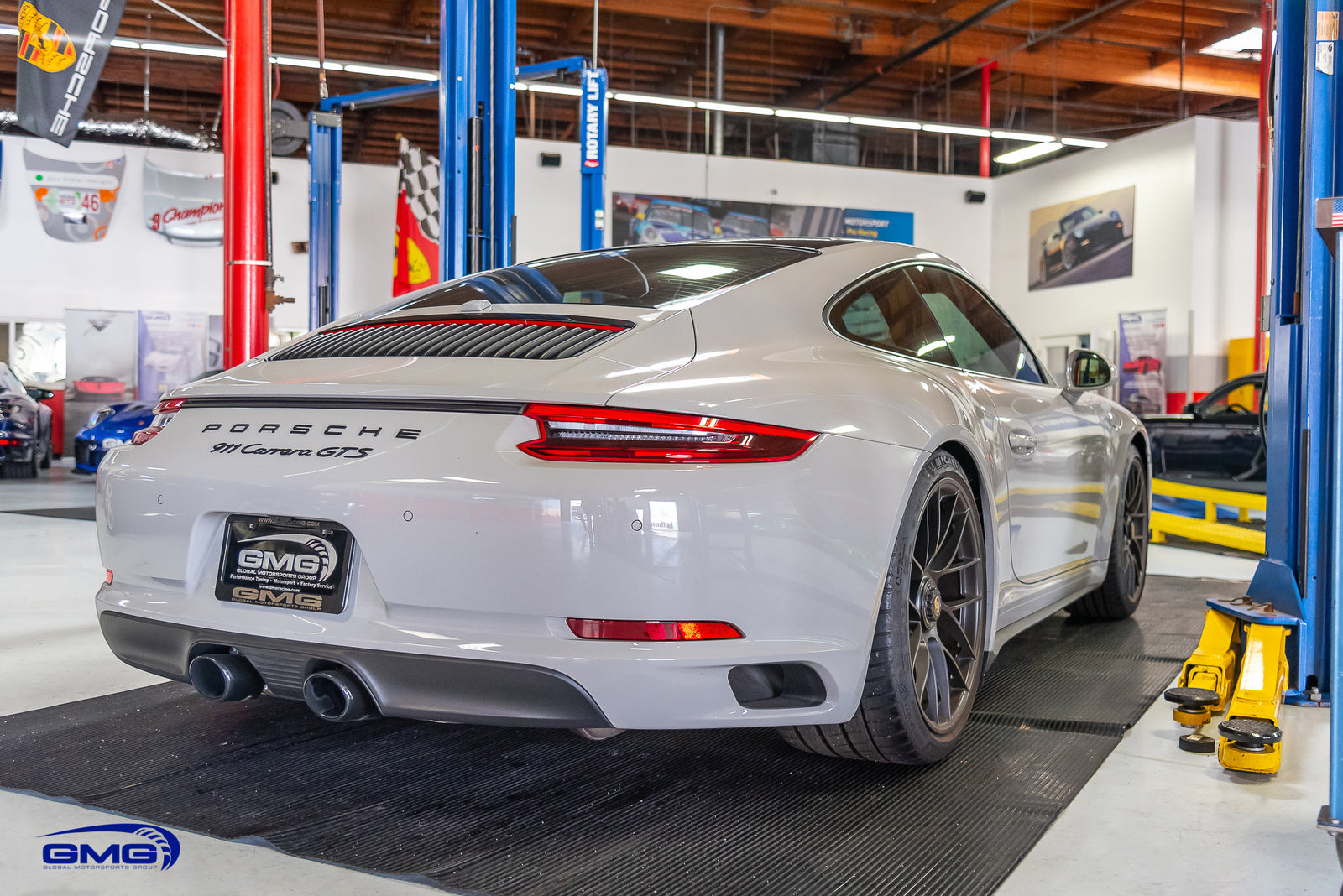 Chalk Porsche 991.2 Carrera GTS