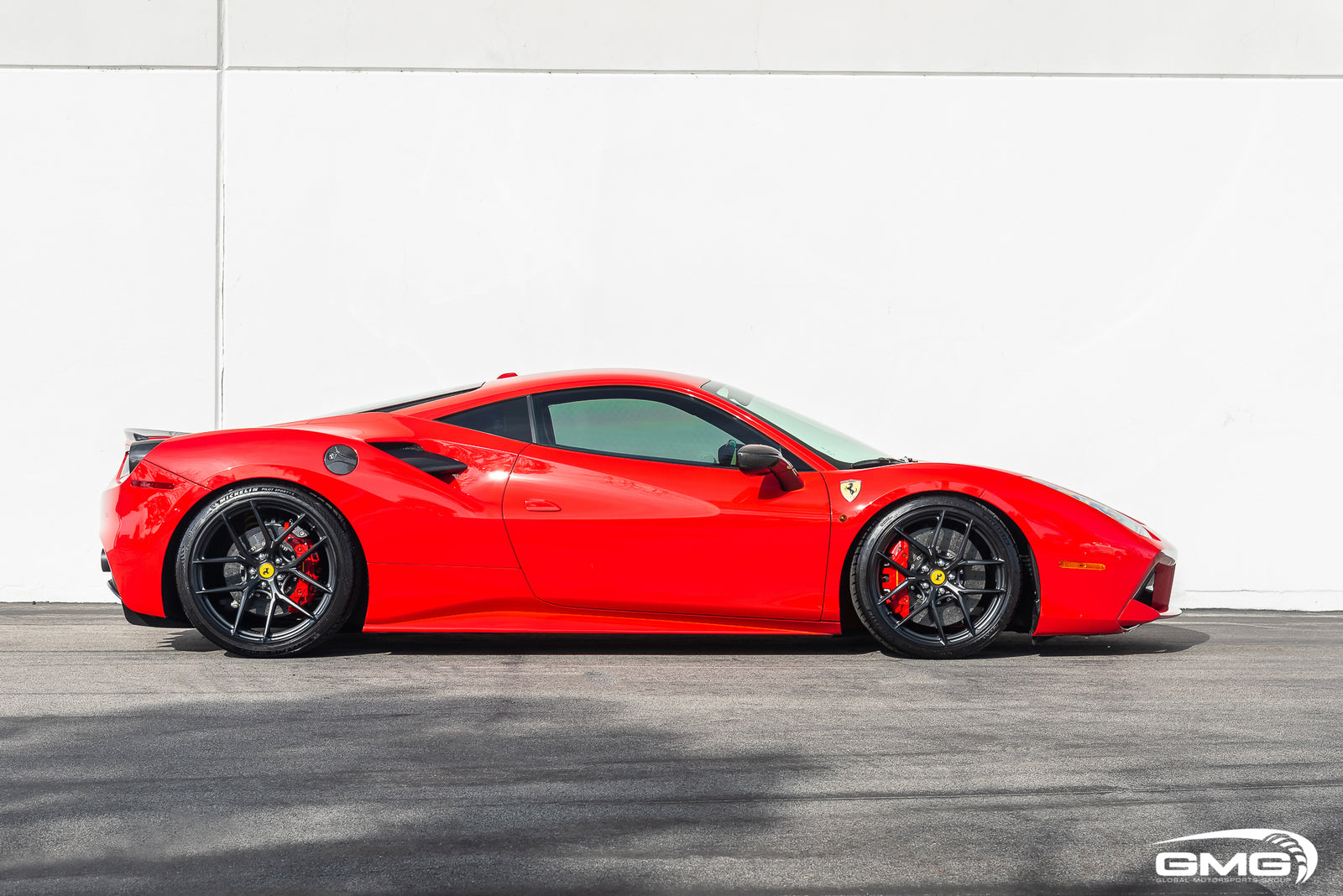 Rosso Corsa Ferrari 488 GTB