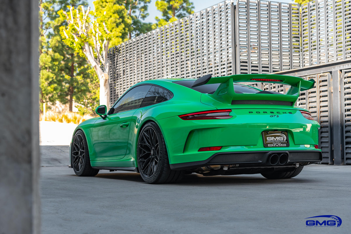 Signal Green Porsche 991.2 GT3