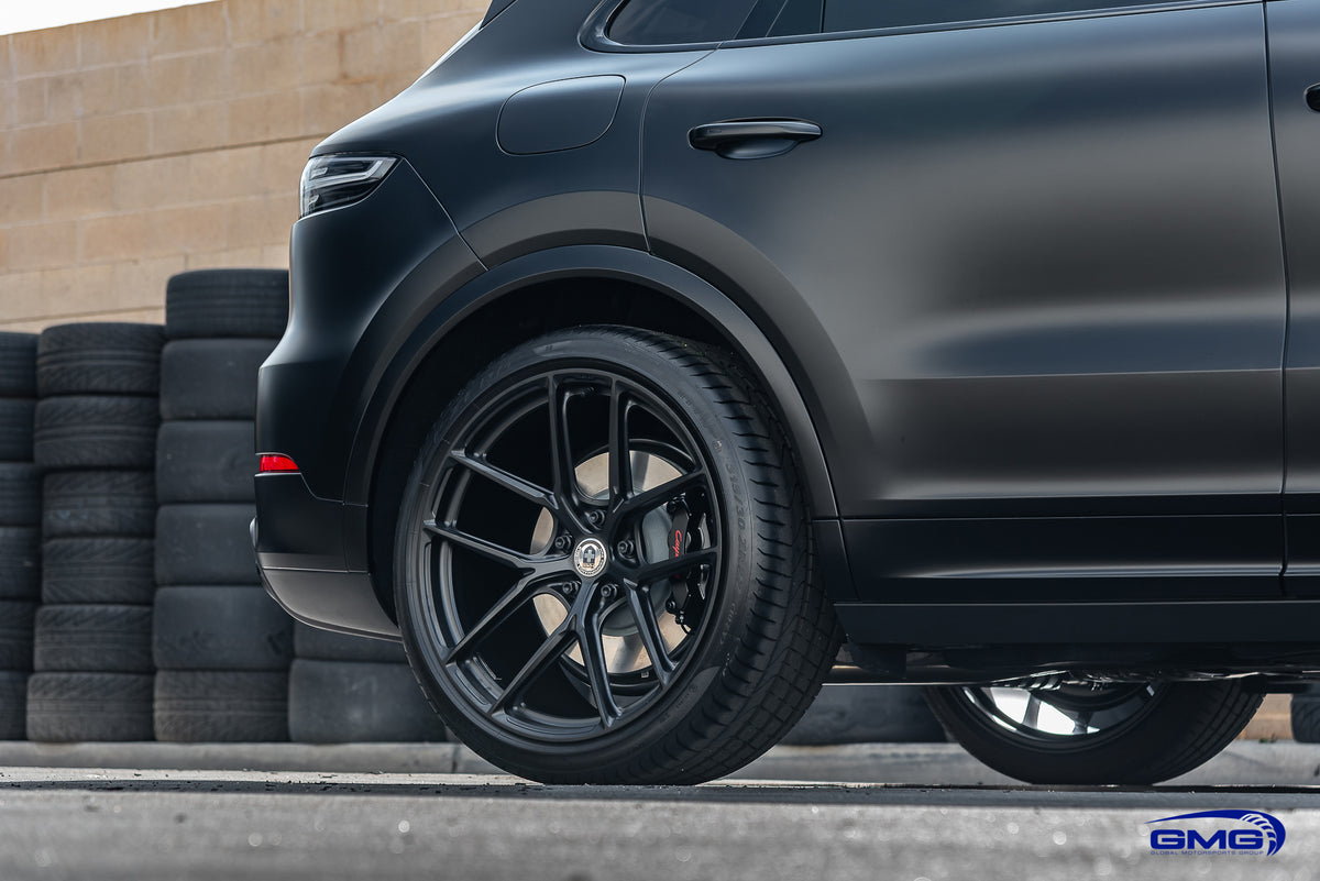 Satin Black Porsche Cayenne Turbo