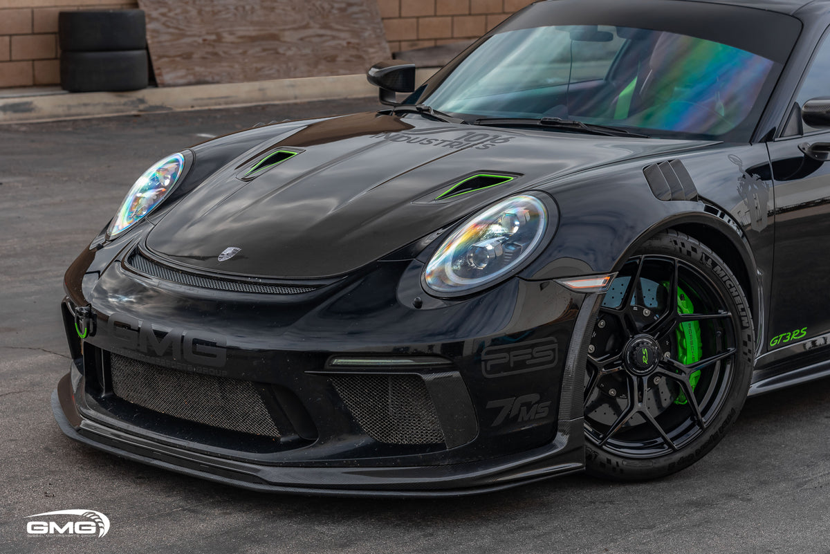 Black and Lizard Green Porsche 991.2 GT3 RS