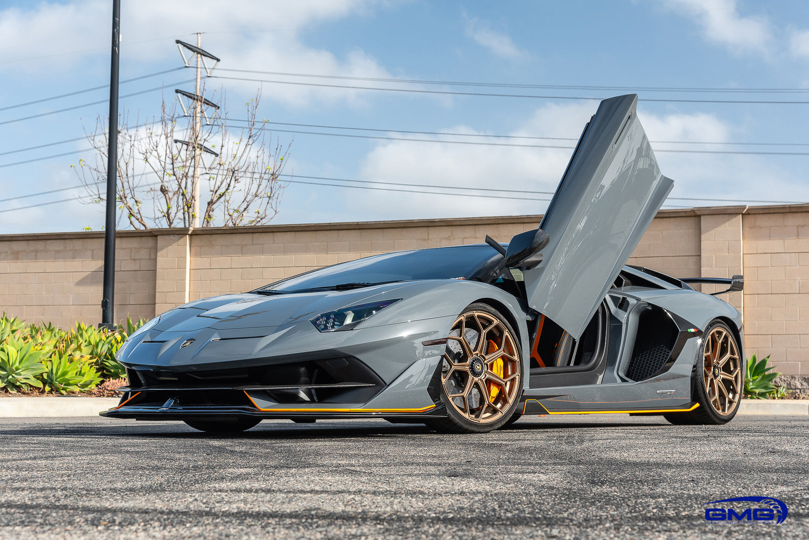 Grigio Telesto Lamborghini Aventador SVJ