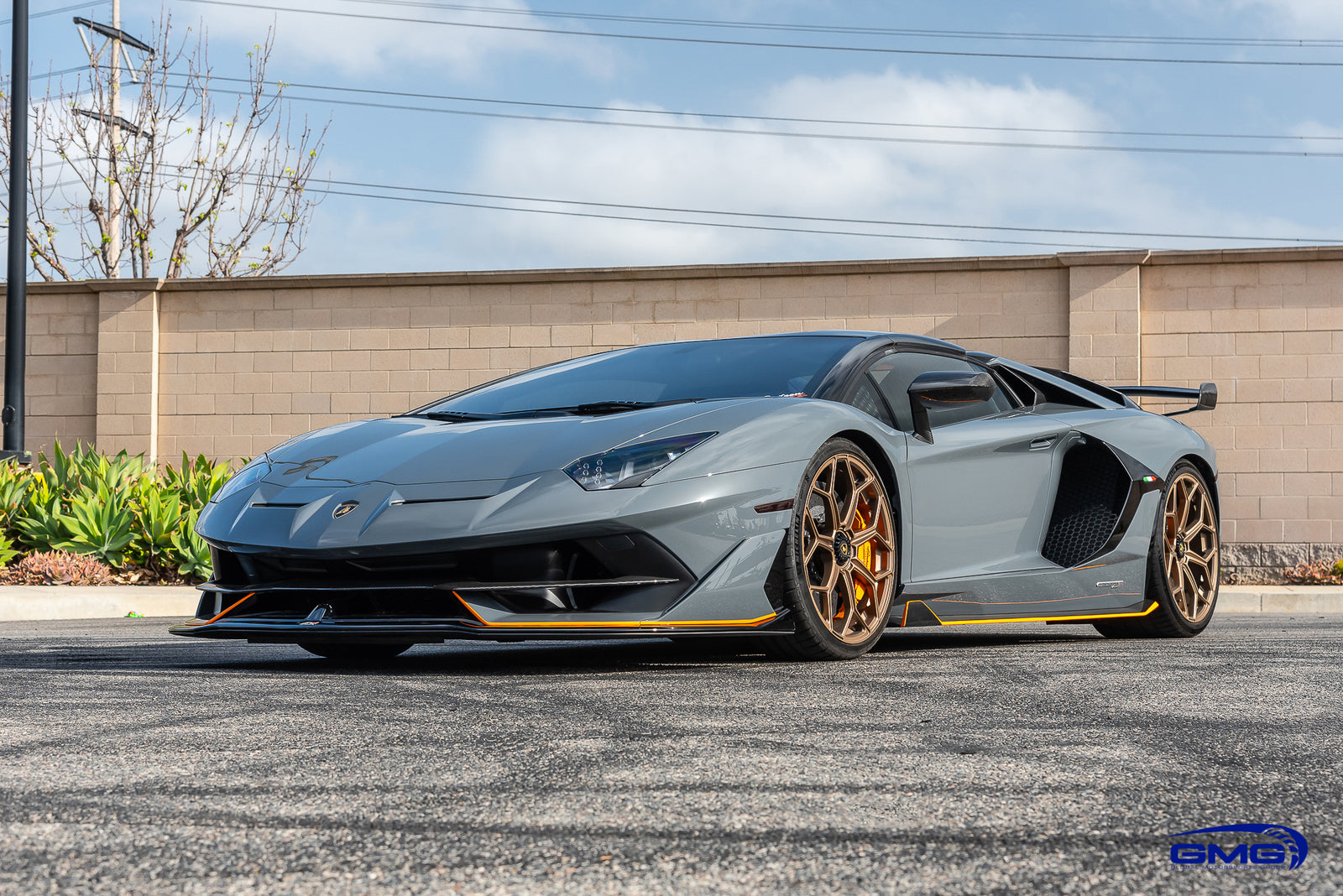 Grigio Telesto Lamborghini Aventador SVJ