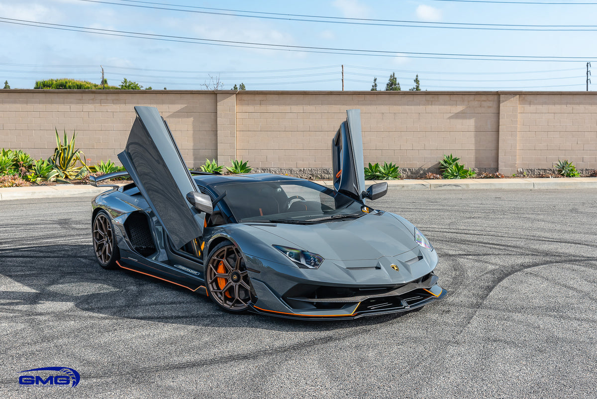 Grigio Telesto Lamborghini Aventador SVJ