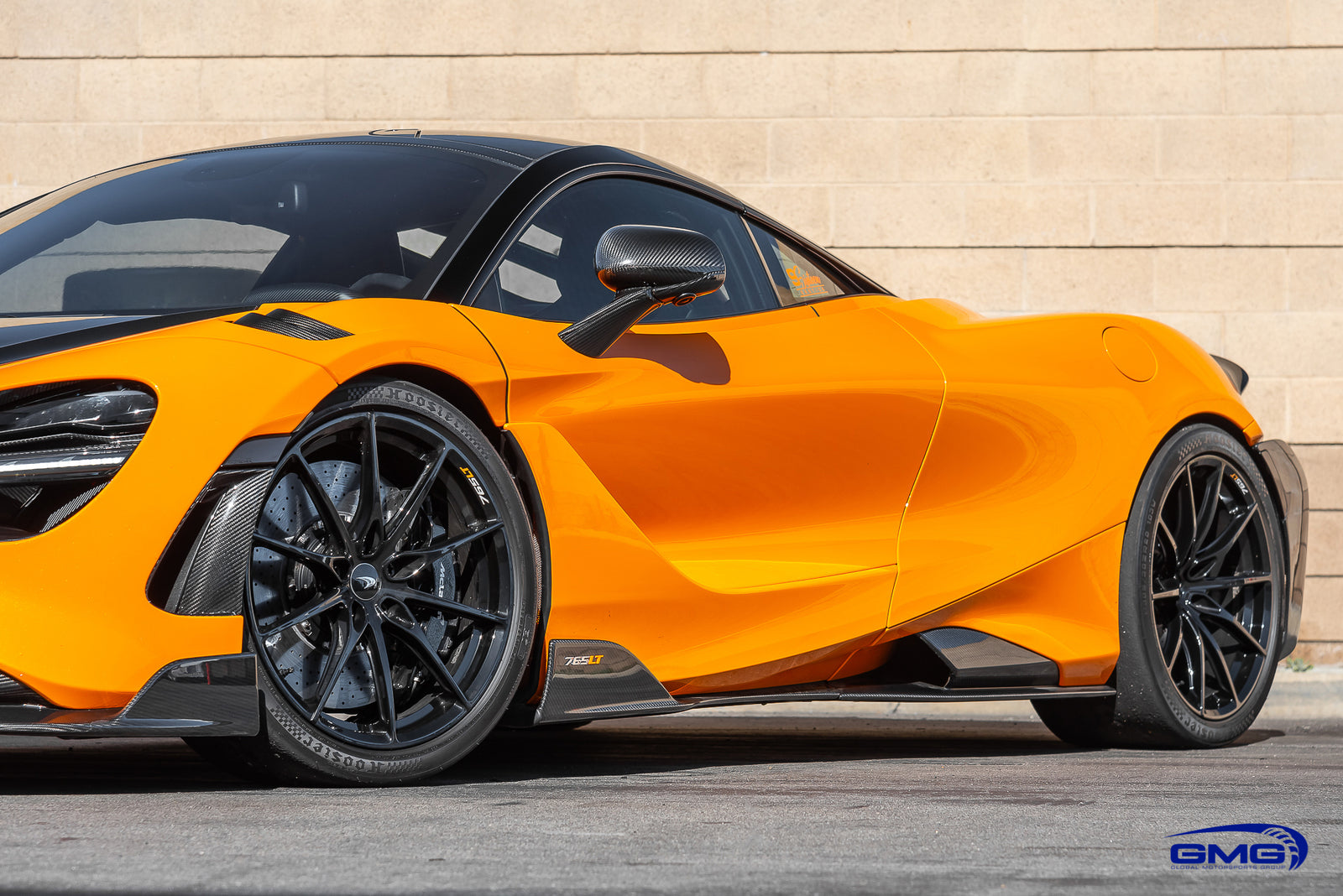 McLaren 765LT