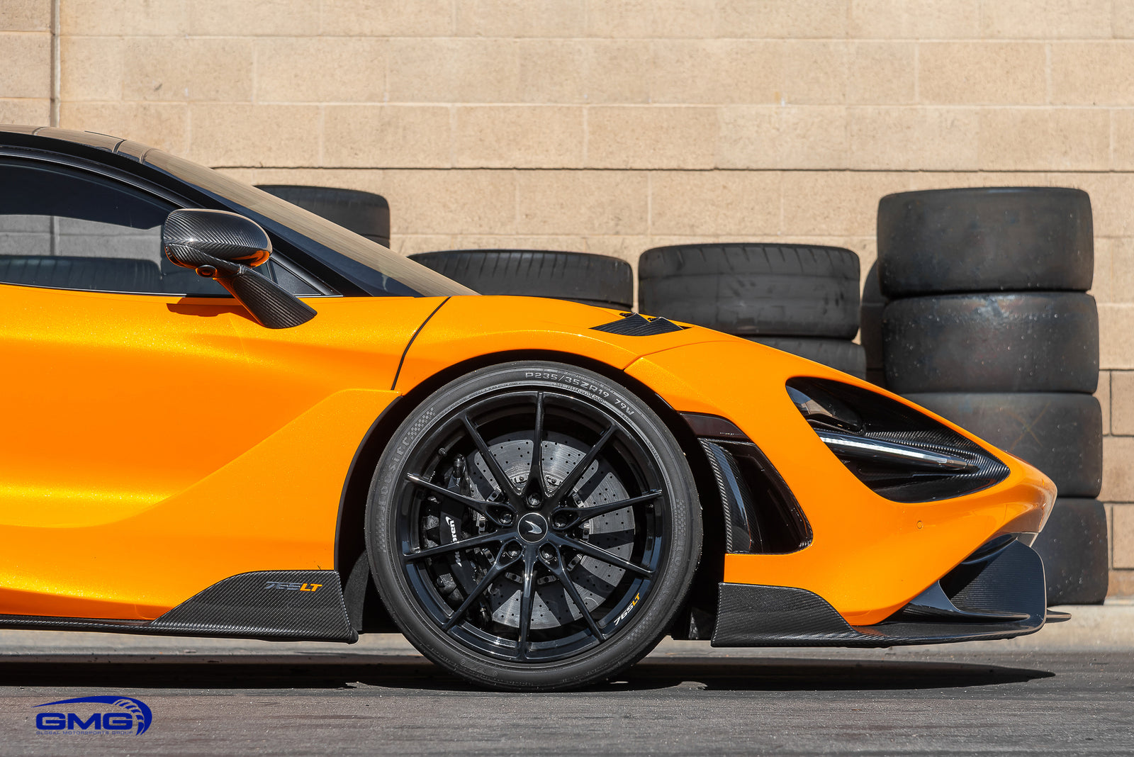 McLaren 765LT