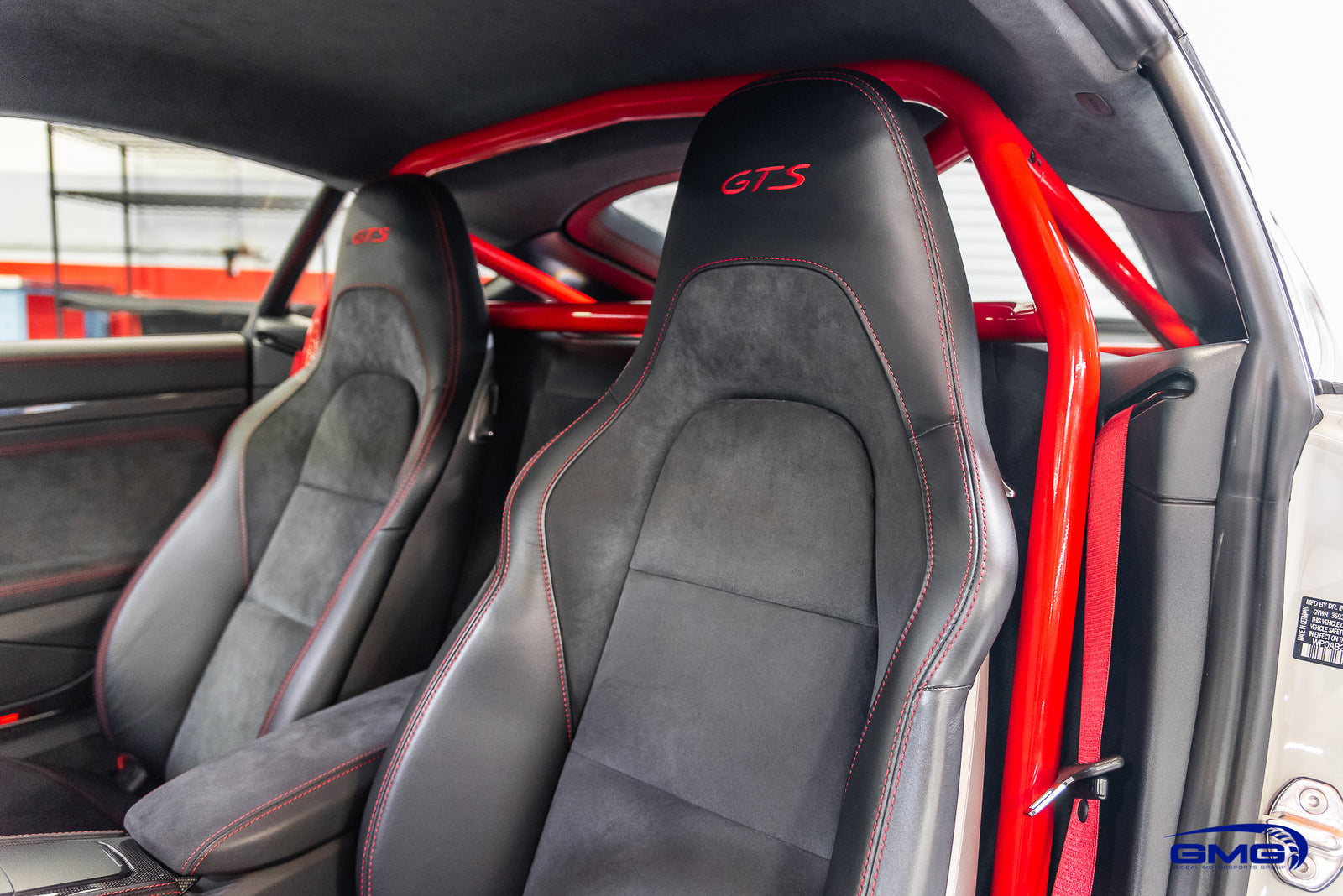 Chalk 718 Cayman GTS