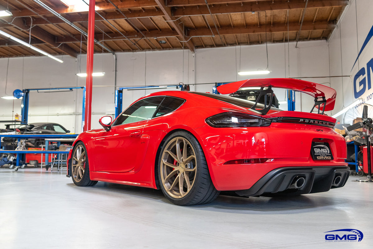 Porsche 718 Cayman GT4