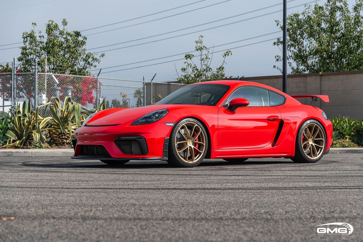 Porsche 718 Cayman GT4